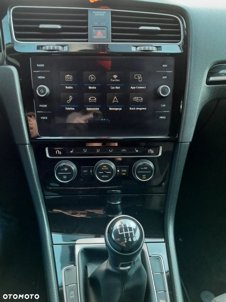 Volkswagen Golf 1.4 TSI BMT Highline - 11