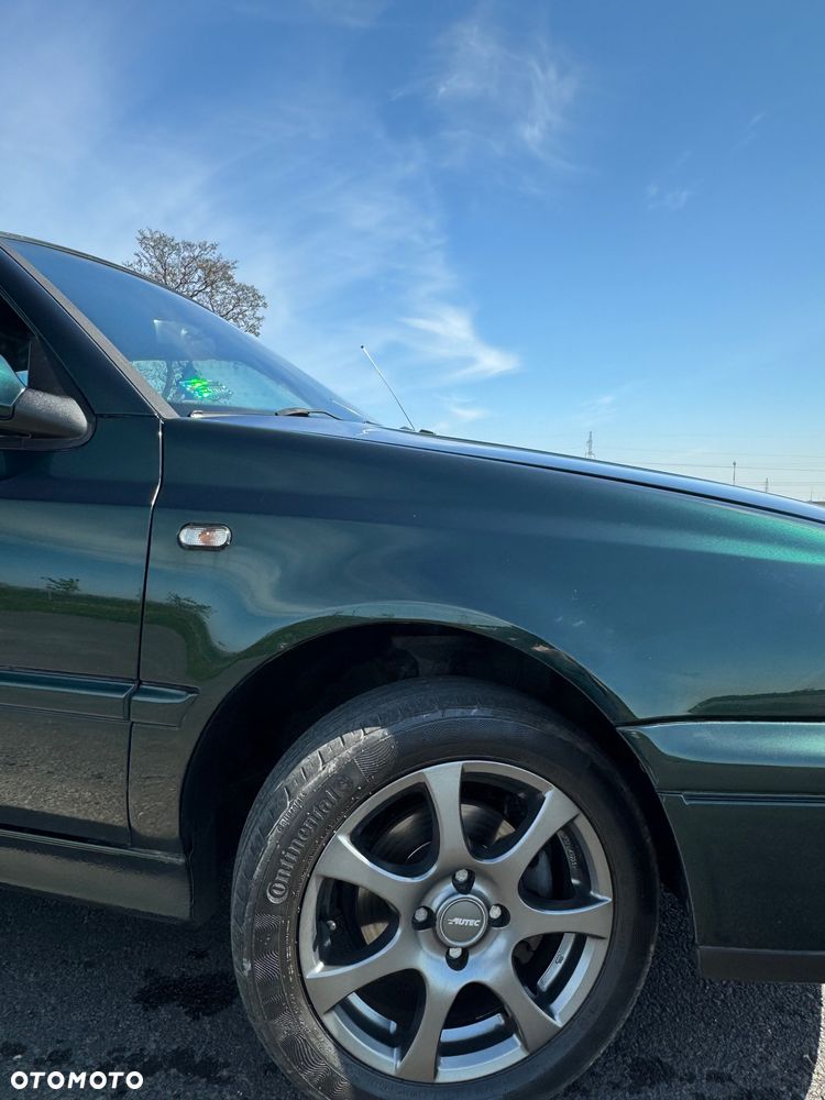 Volkswagen Golf - 21