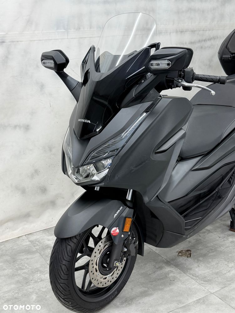 Honda NSS - 14