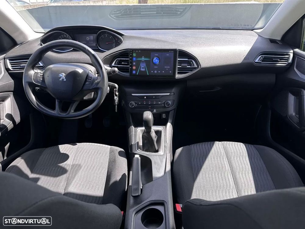 Peugeot 308 - 26