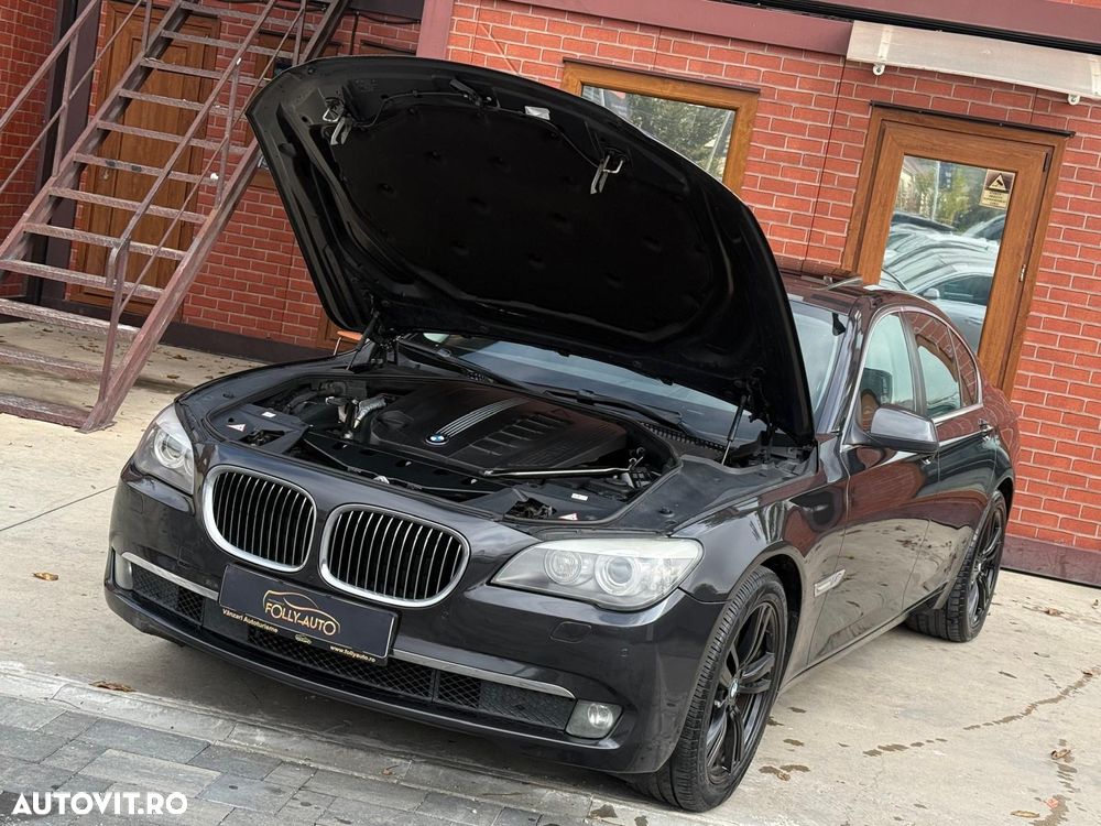 BMW Seria 7 - 27