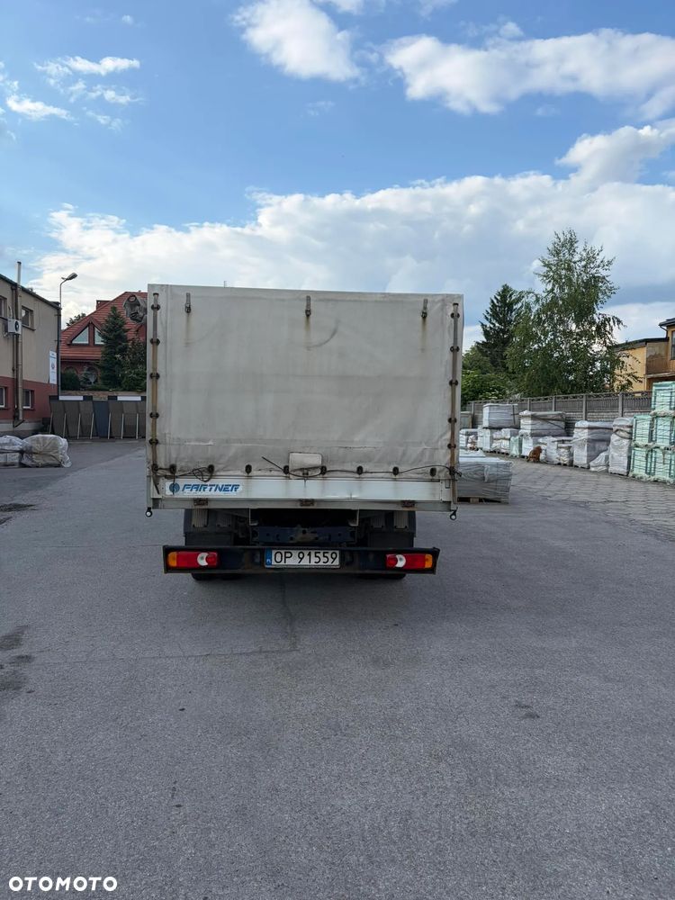 Mitsubishi Canter 3C15 - 3