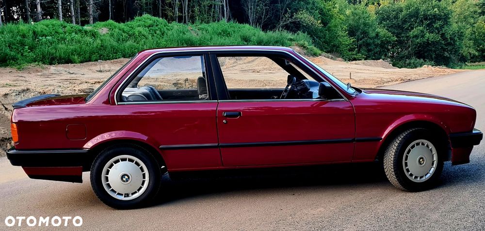 BMW Seria 3 ver-316i - 8