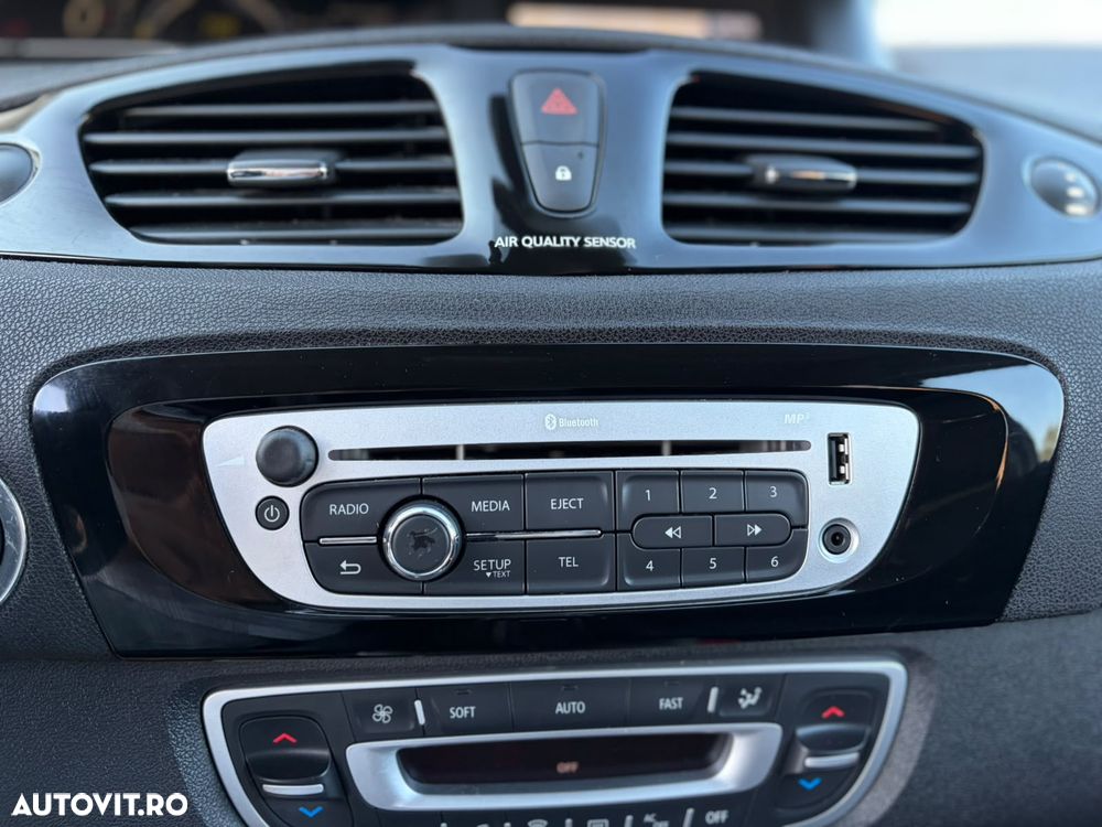 Renault Scenic - 15