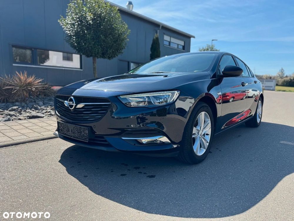 Opel Insignia 1.5 Direct InjectionTurbo Business Edition - 1