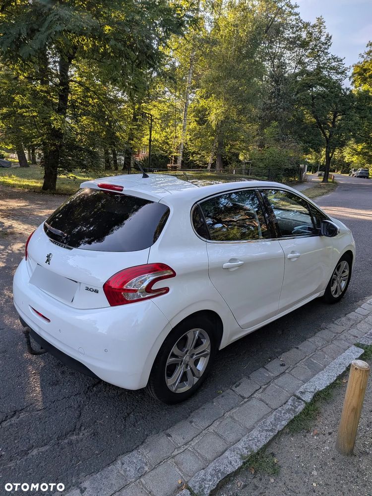 Peugeot 208 - 7