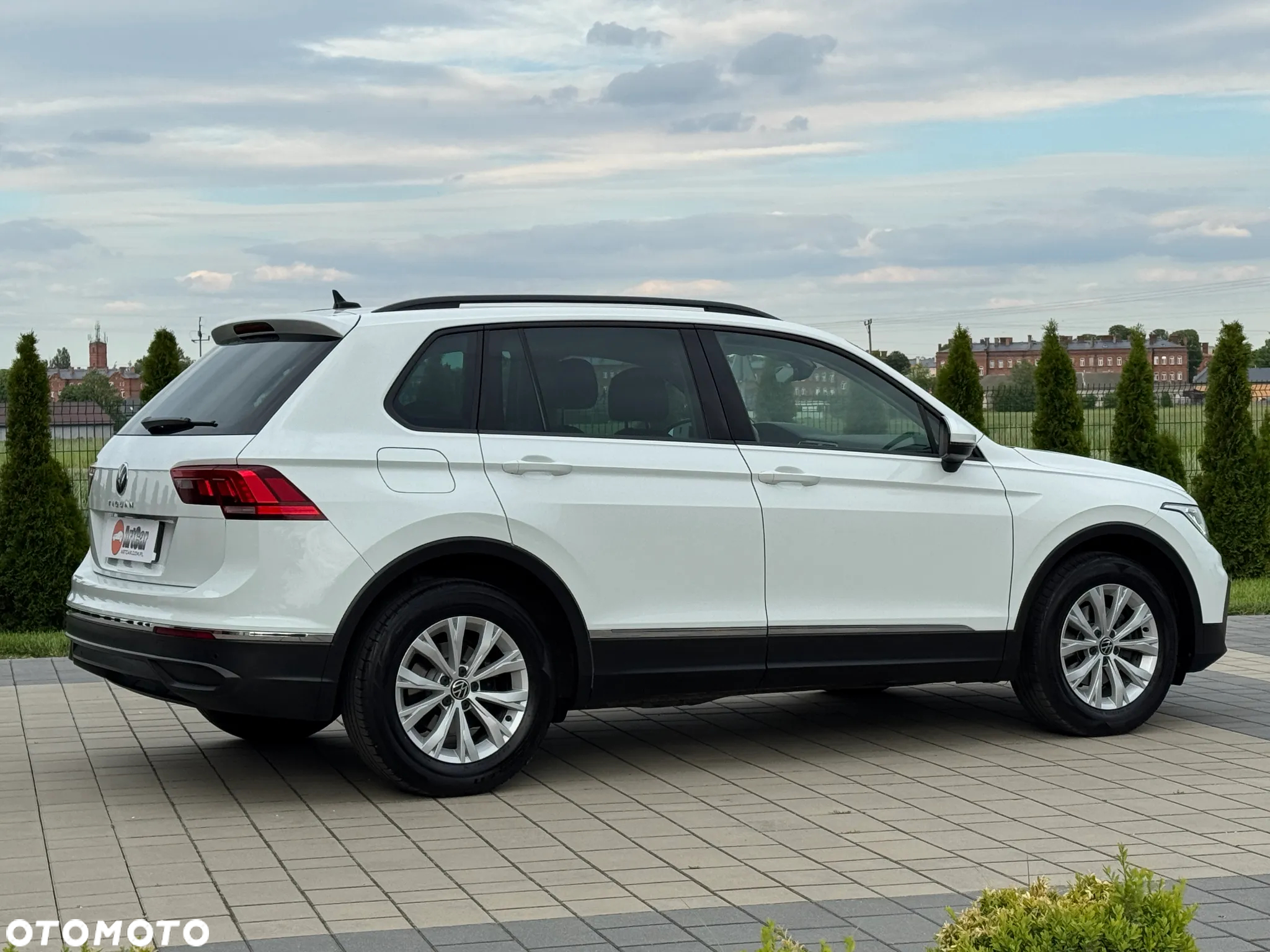 Volkswagen Tiguan 2.0 TDI SCR Life DSG - 4