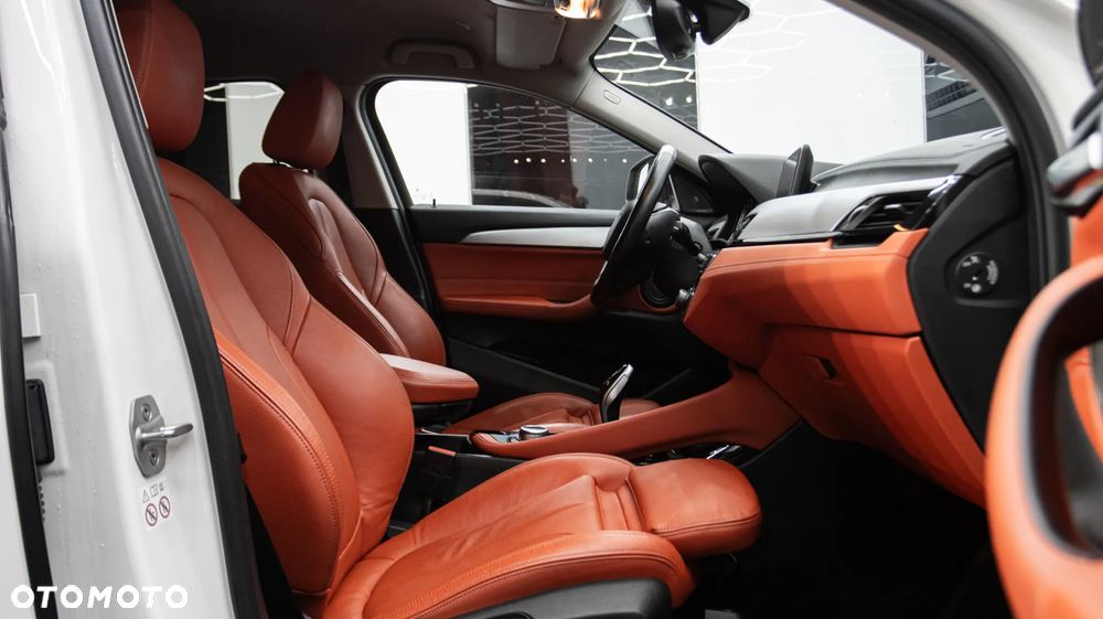 BMW X2 sDrive20i sport - 17