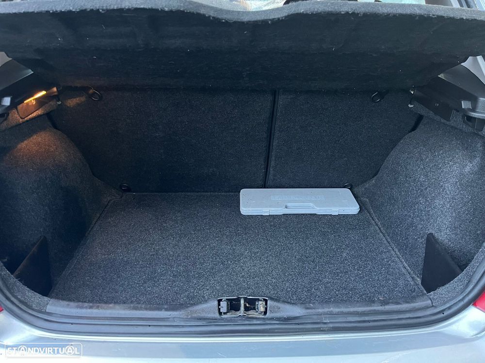 Peugeot 307 1.4 HDi XS - 23