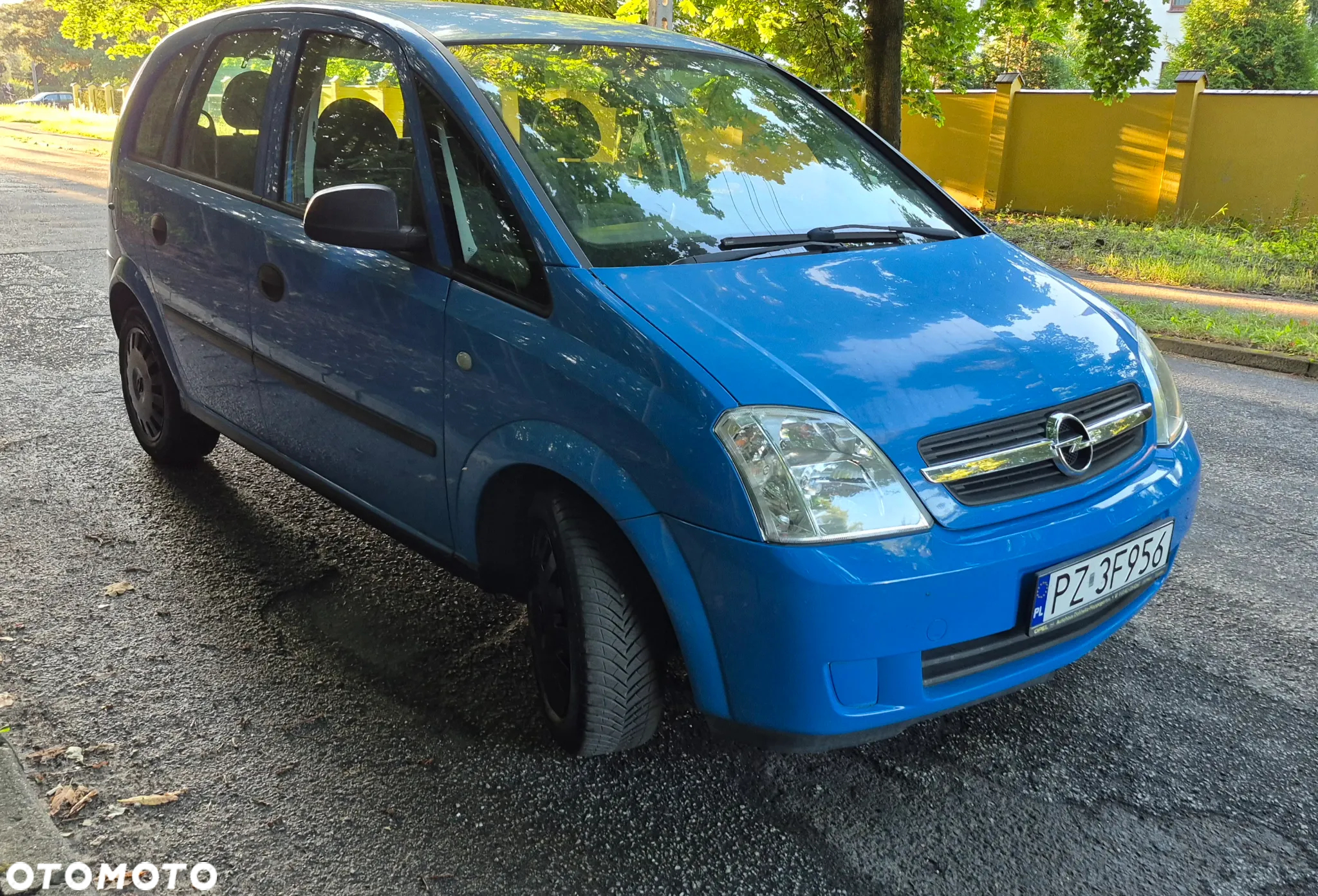 Opel Meriva 1.6 16V Essentia - 2