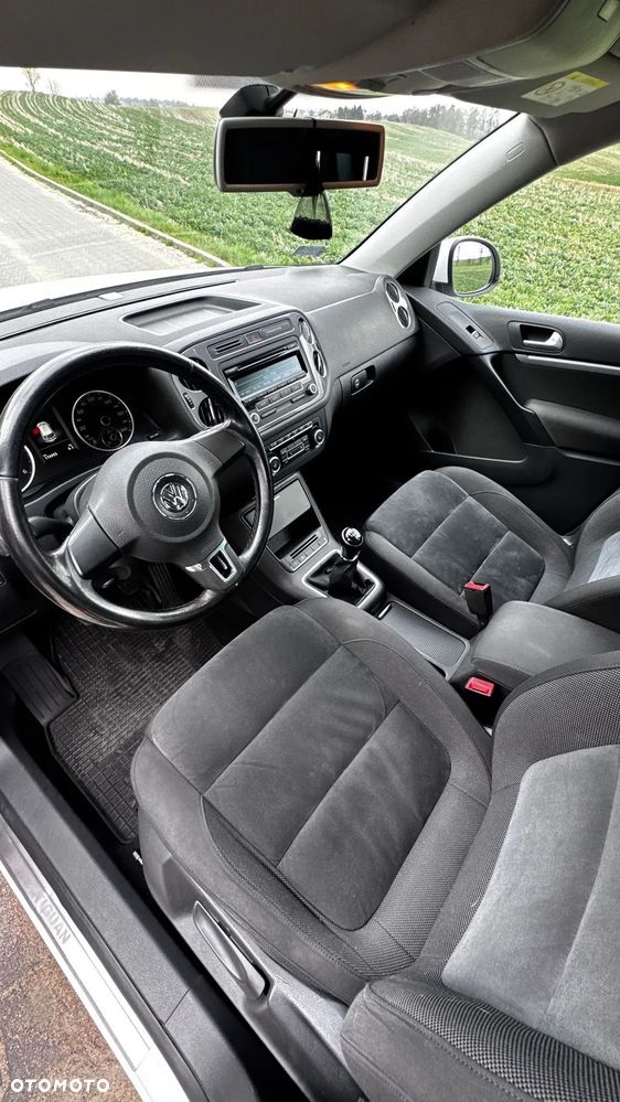 Volkswagen Tiguan 2.0 TDI Perfectline - 12