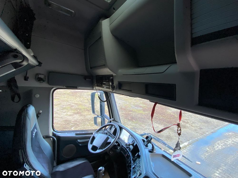 Volvo FH4XT - 12