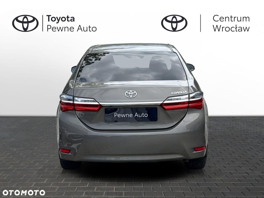Toyota Corolla 1.6 Comfort - 4