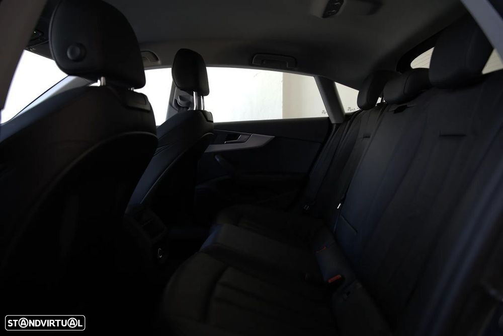 Audi A5 Sportback 2.0 TDI S tronic sport - 9