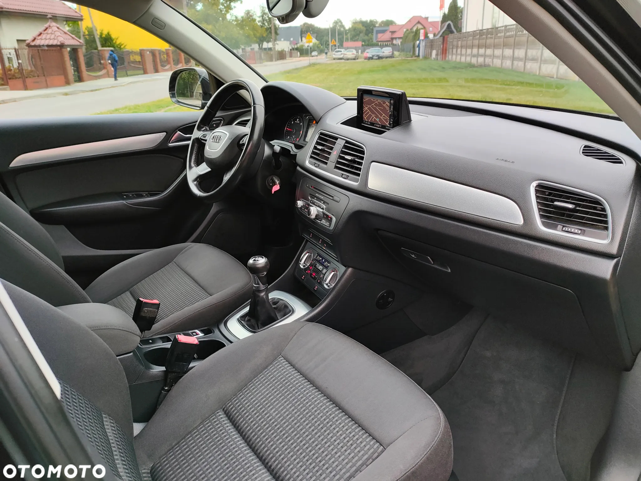Audi Q3 2.0 TDI - 9