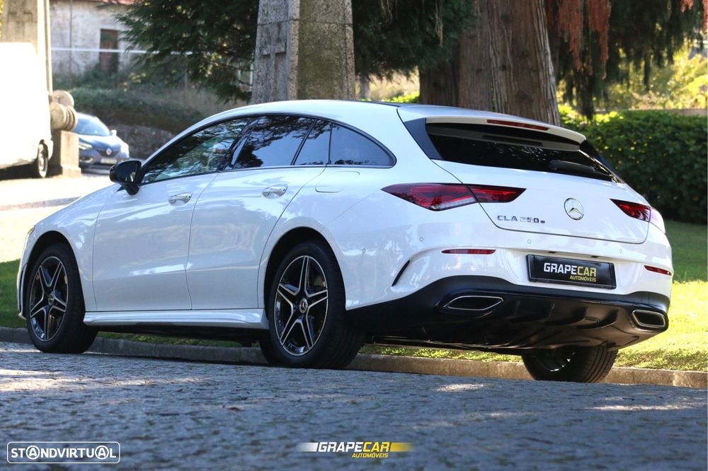 Mercedes-Benz CLA 250 e Shooting Brake AMG Line - 6