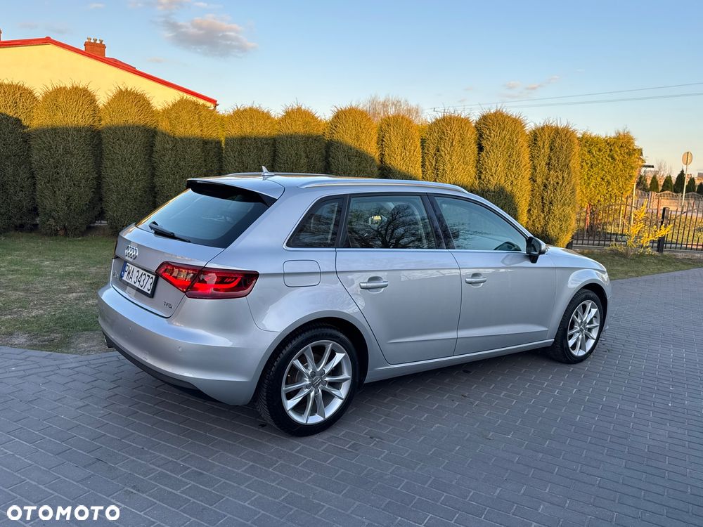 Audi A3 Sportback 1.8 TFSI S tronic Ambiente - 28