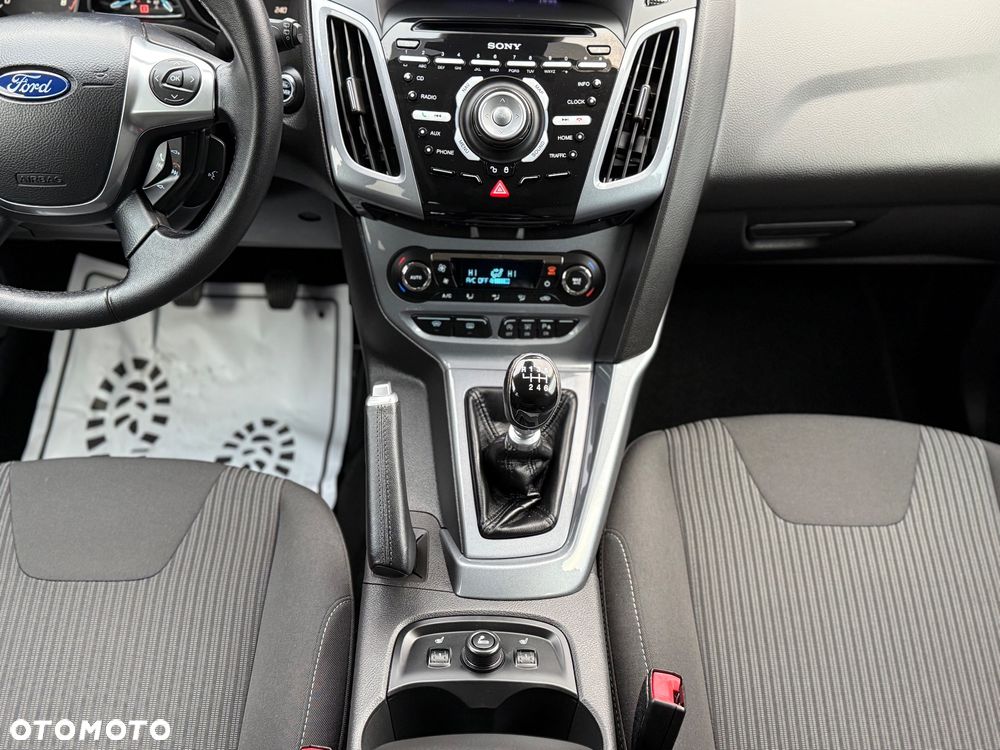 Ford Focus 1.6 EcoBoost Start-Stopp-System Titanium - 15