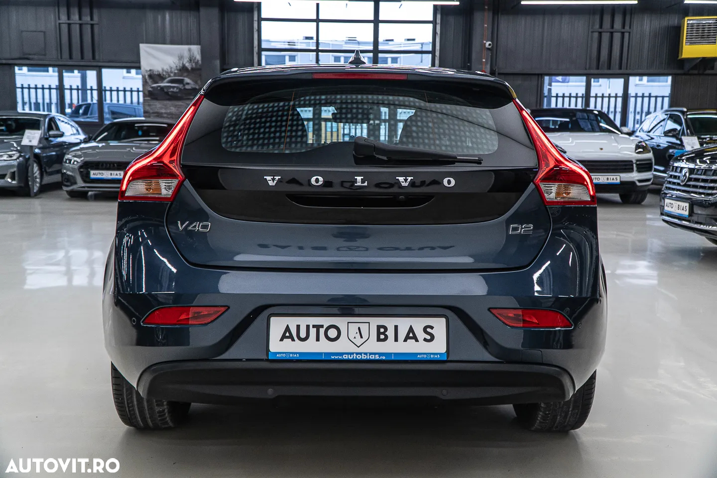 Volvo V40 D2 Aut. Momentum - 25
