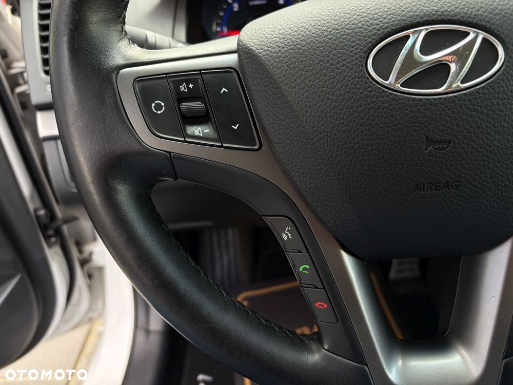 Hyundai i40 Kombi 1.7 CRDi DCT Premium - 23