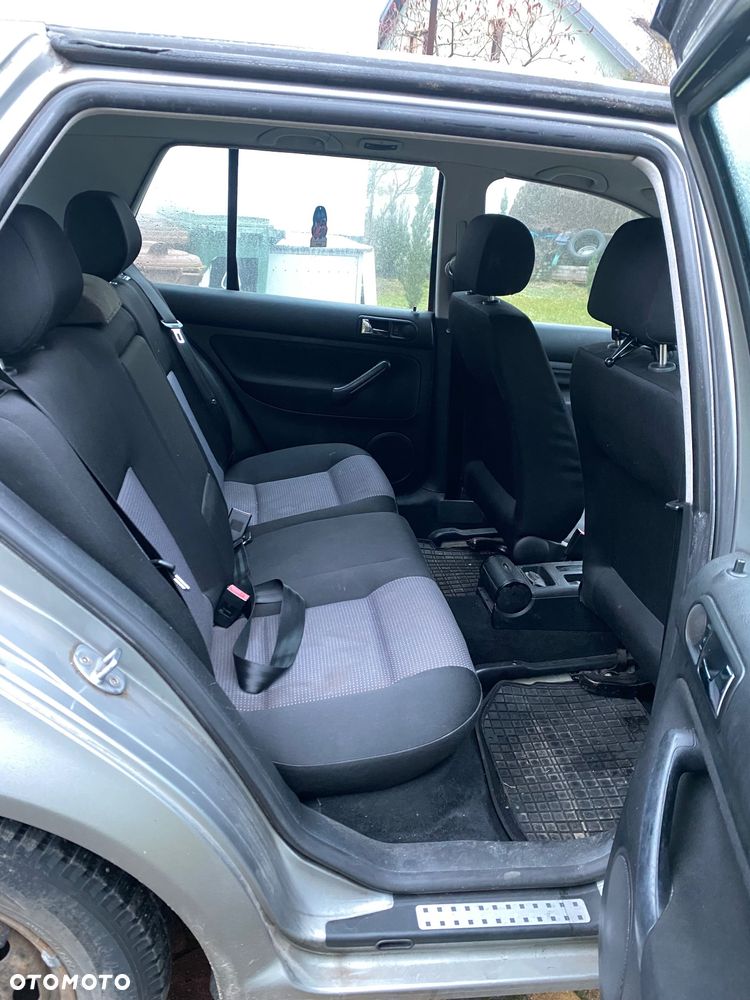 Volkswagen Golf 1.6 Basis - 13