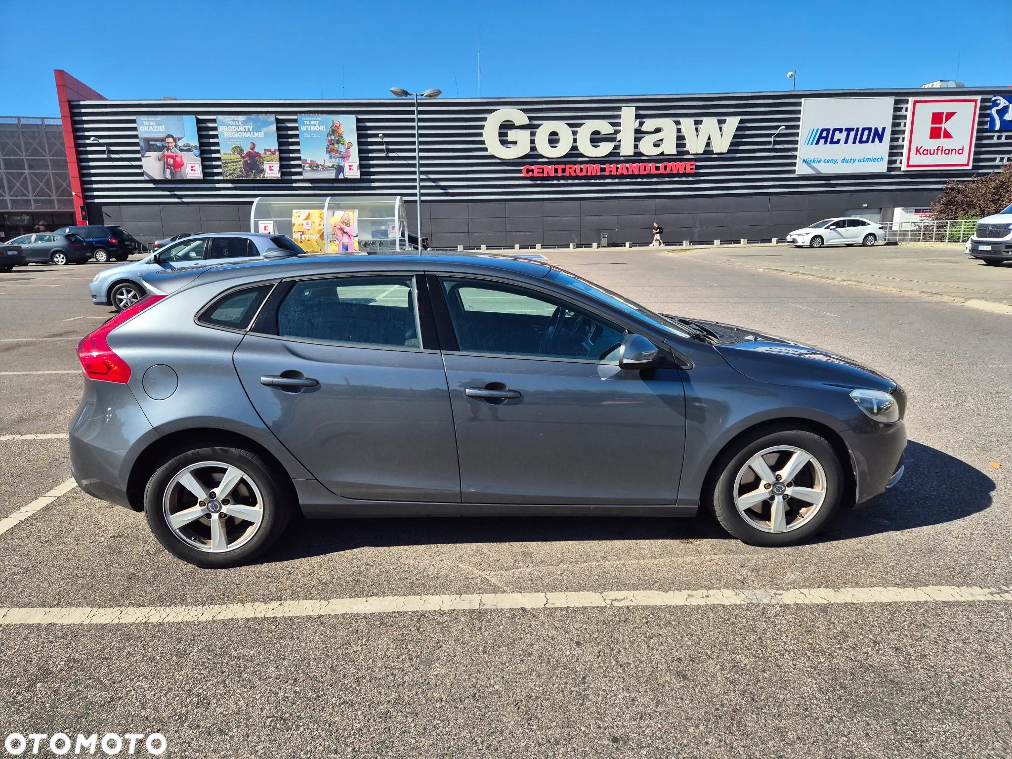 Volvo V40 D3 Momentum - 12