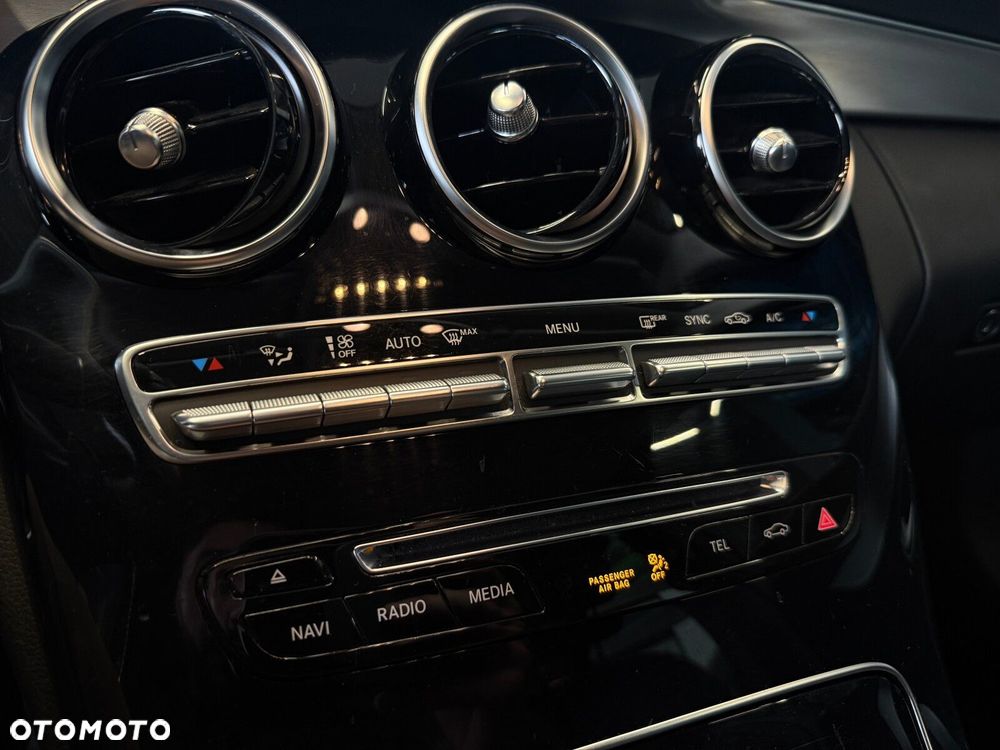 Mercedes-Benz Klasa C - 26