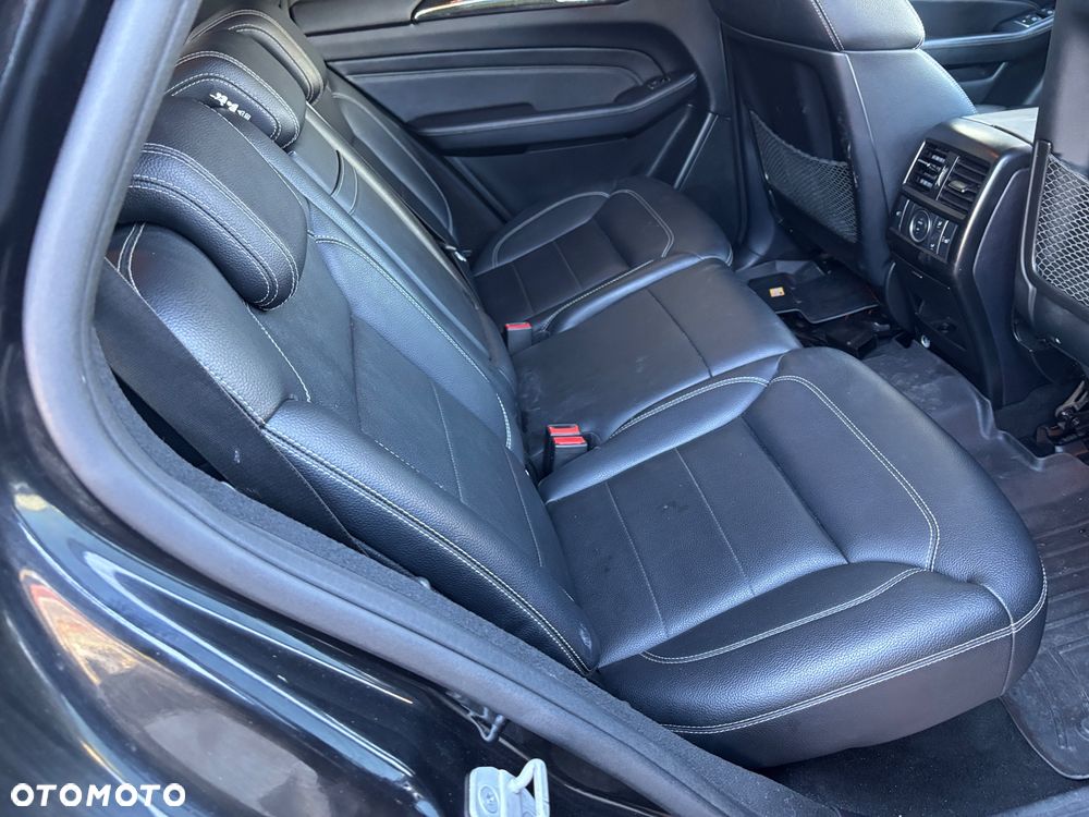 Mercedes-Benz ML - 5