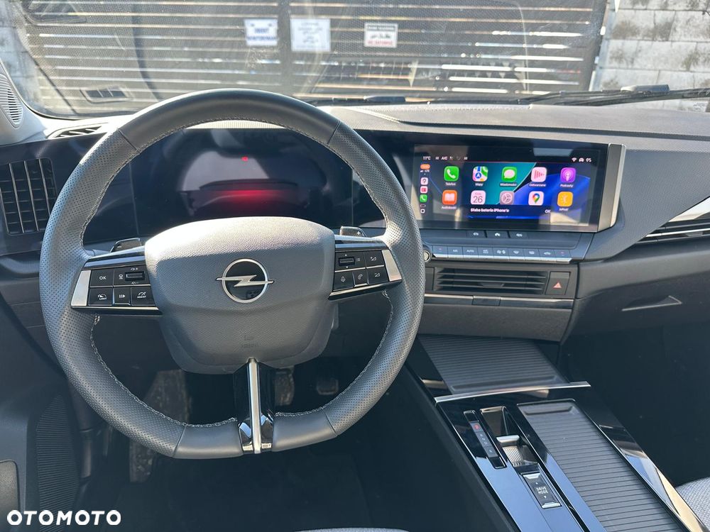 Opel Astra 1.6 T Plug-in Hybrid Elegance - 10
