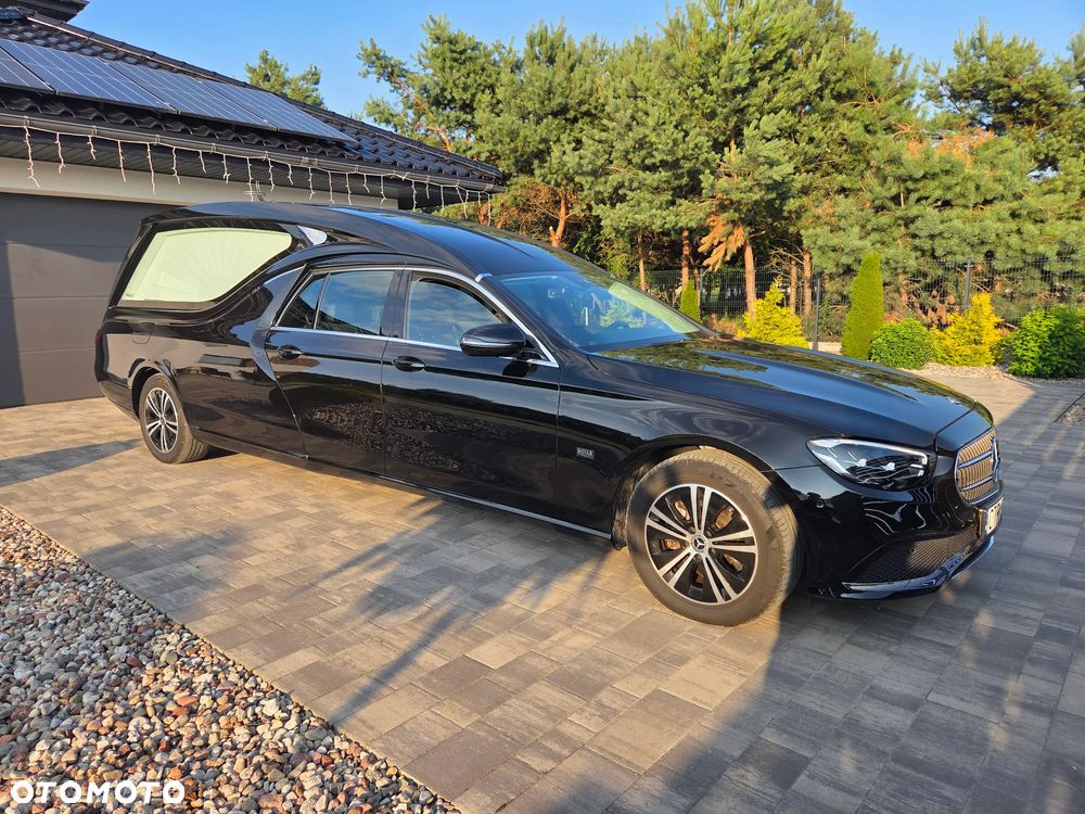 Mercedes-Benz Klasa E 220 d 4-Matic Avantgarde - 16