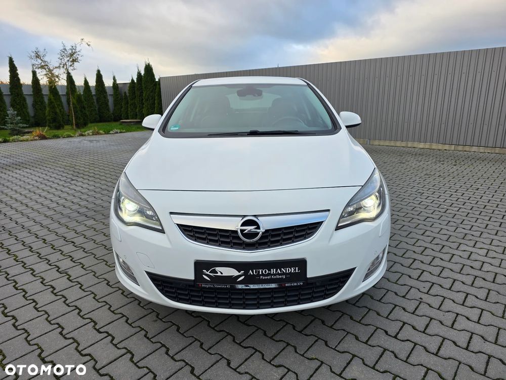 Opel Astra 1.4 Turbo Automatik Cosmo - 3
