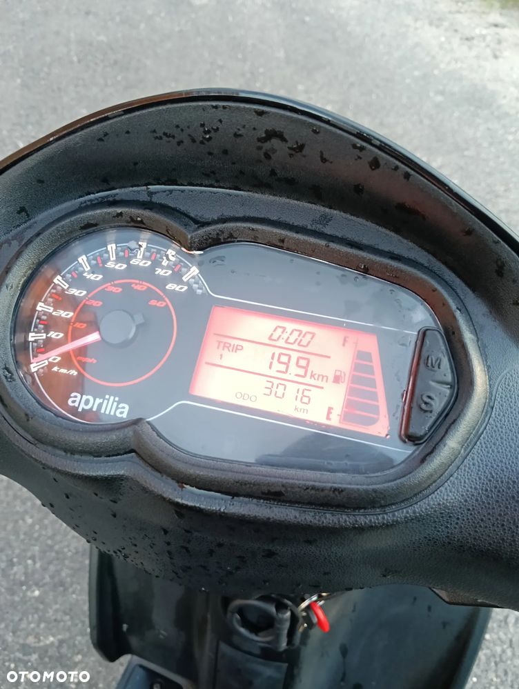 Aprilia SR - 5