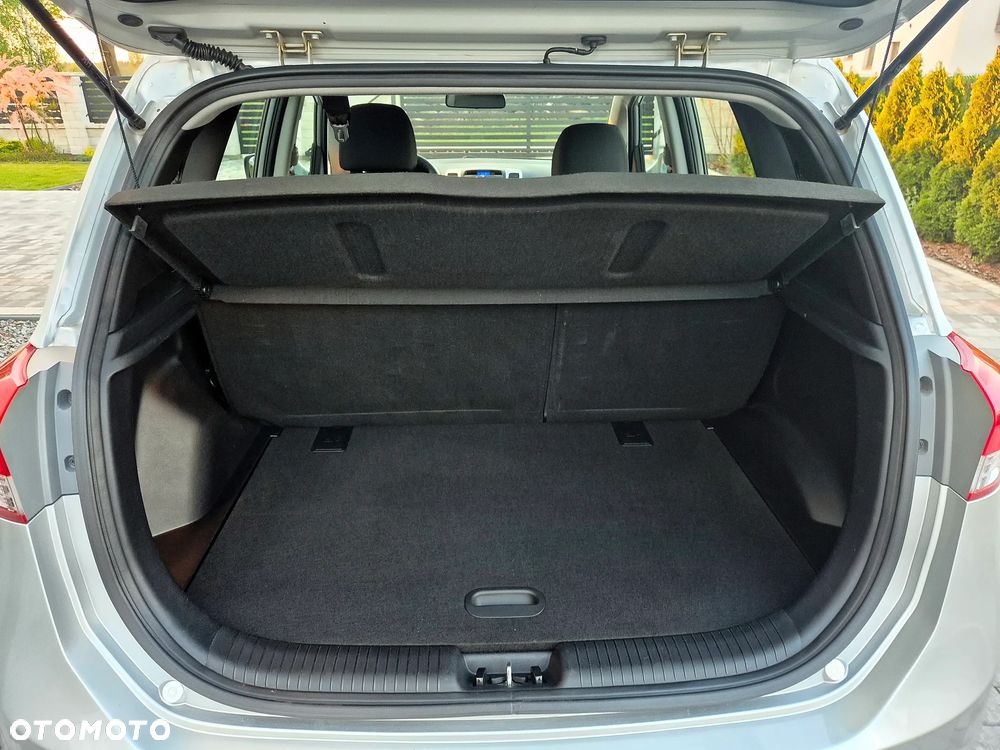 Hyundai ix20 1.4 Comfort blue - 19