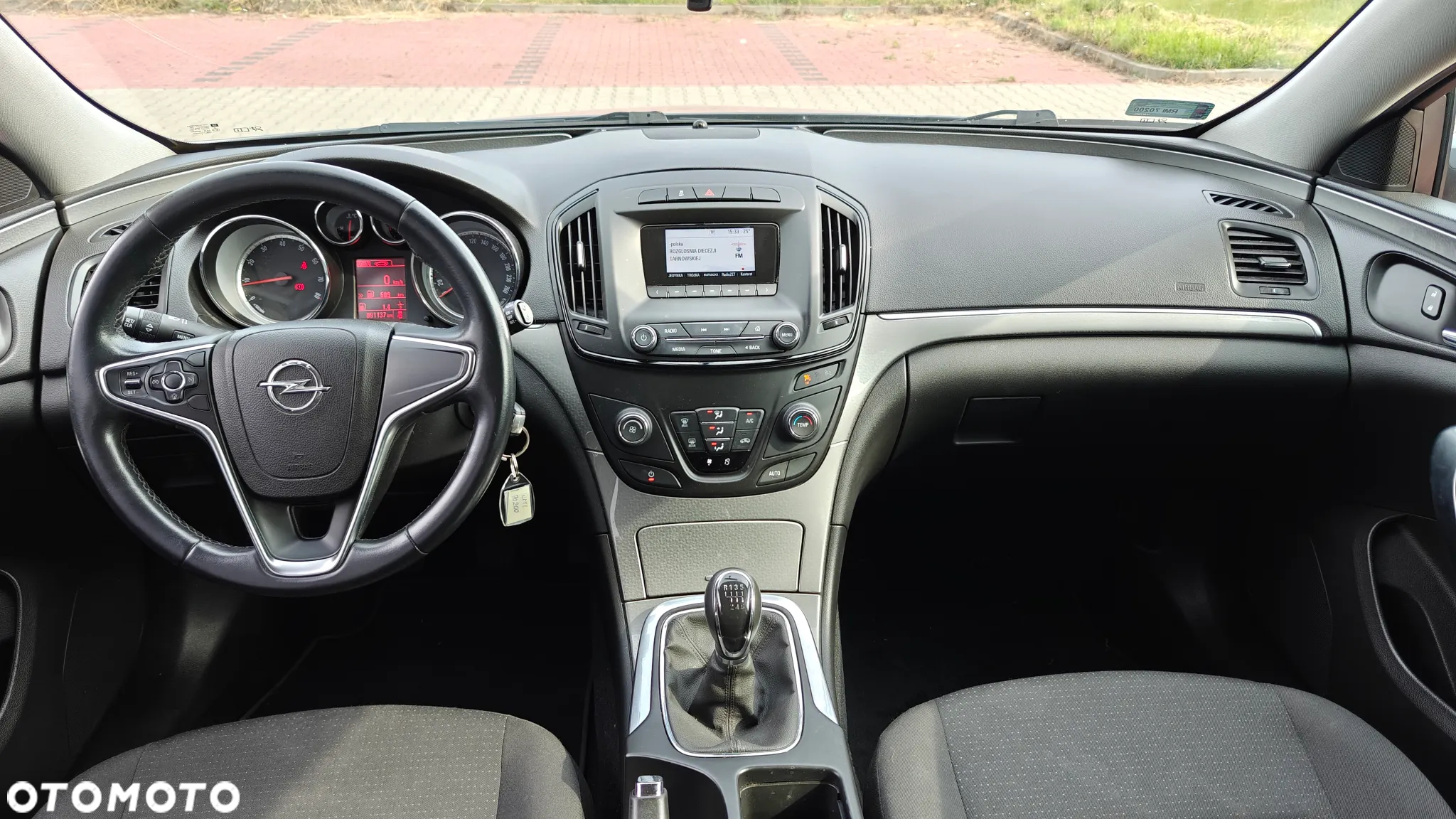 Opel Insignia 1.8 - 6