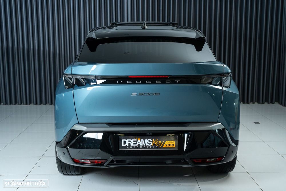 Peugeot E-3008 73 kWh GT - 3