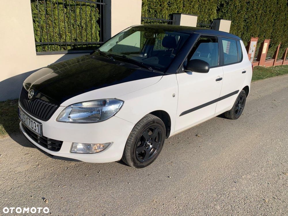 Skoda Fabia 1.2 HTP Cool Colour Edition - 19