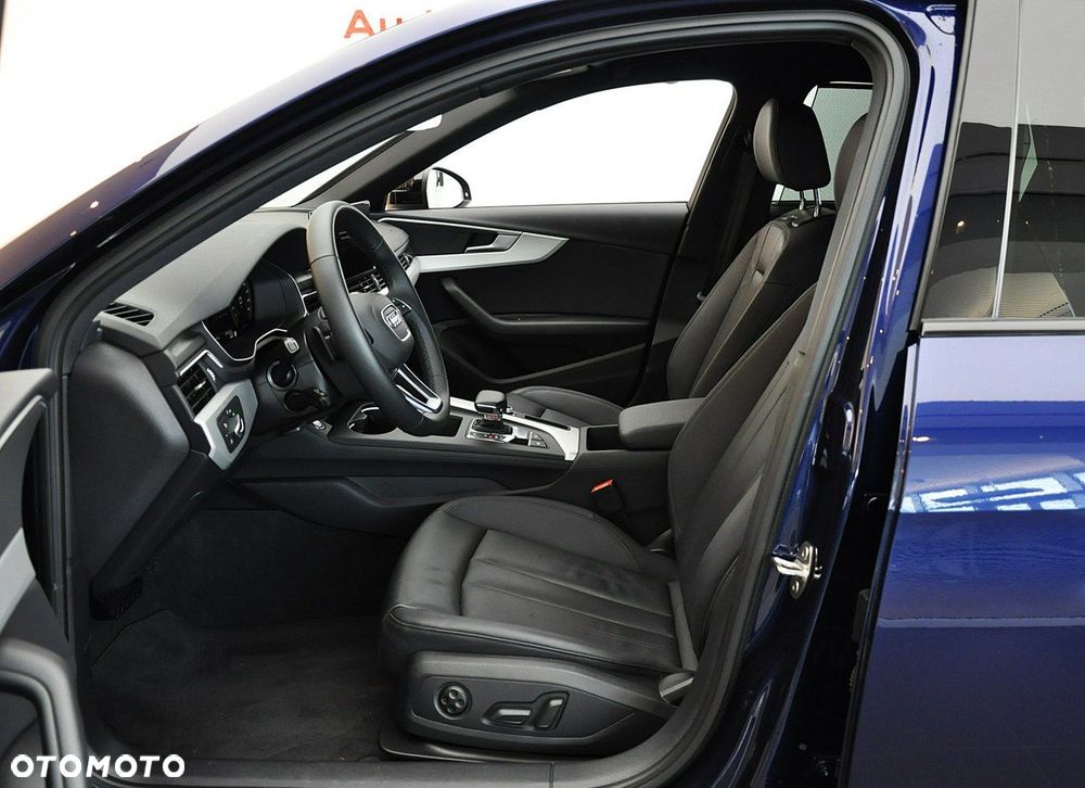 Audi A4 Allroad - 16