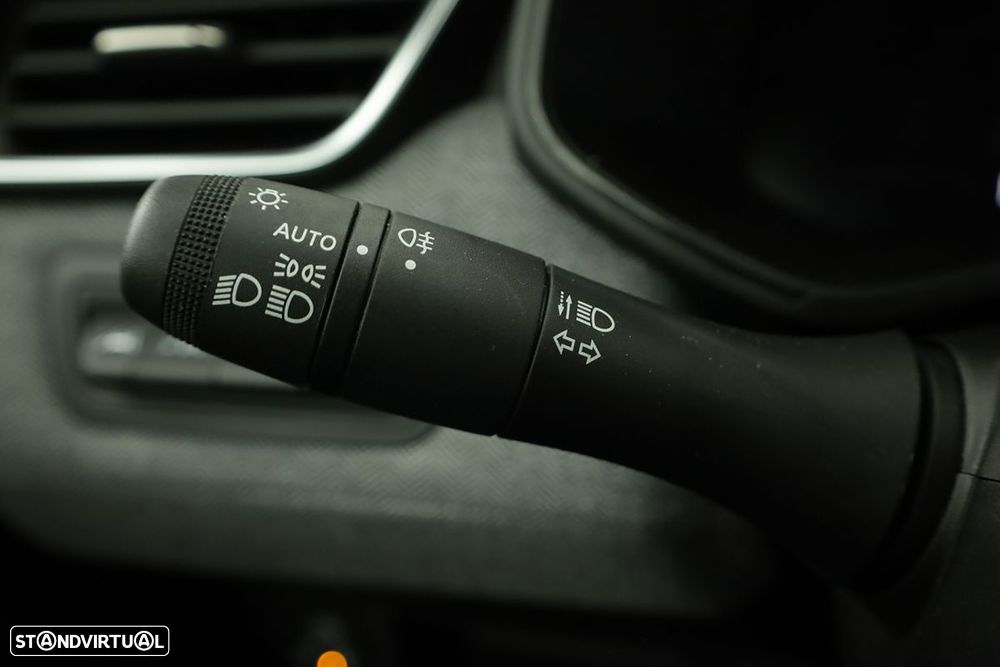 Renault Clio 1.0 TCe Techno Bi-Fuel - 15