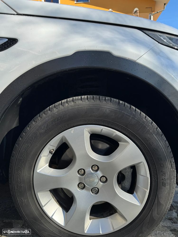 Land Rover Discovery Sport - 6