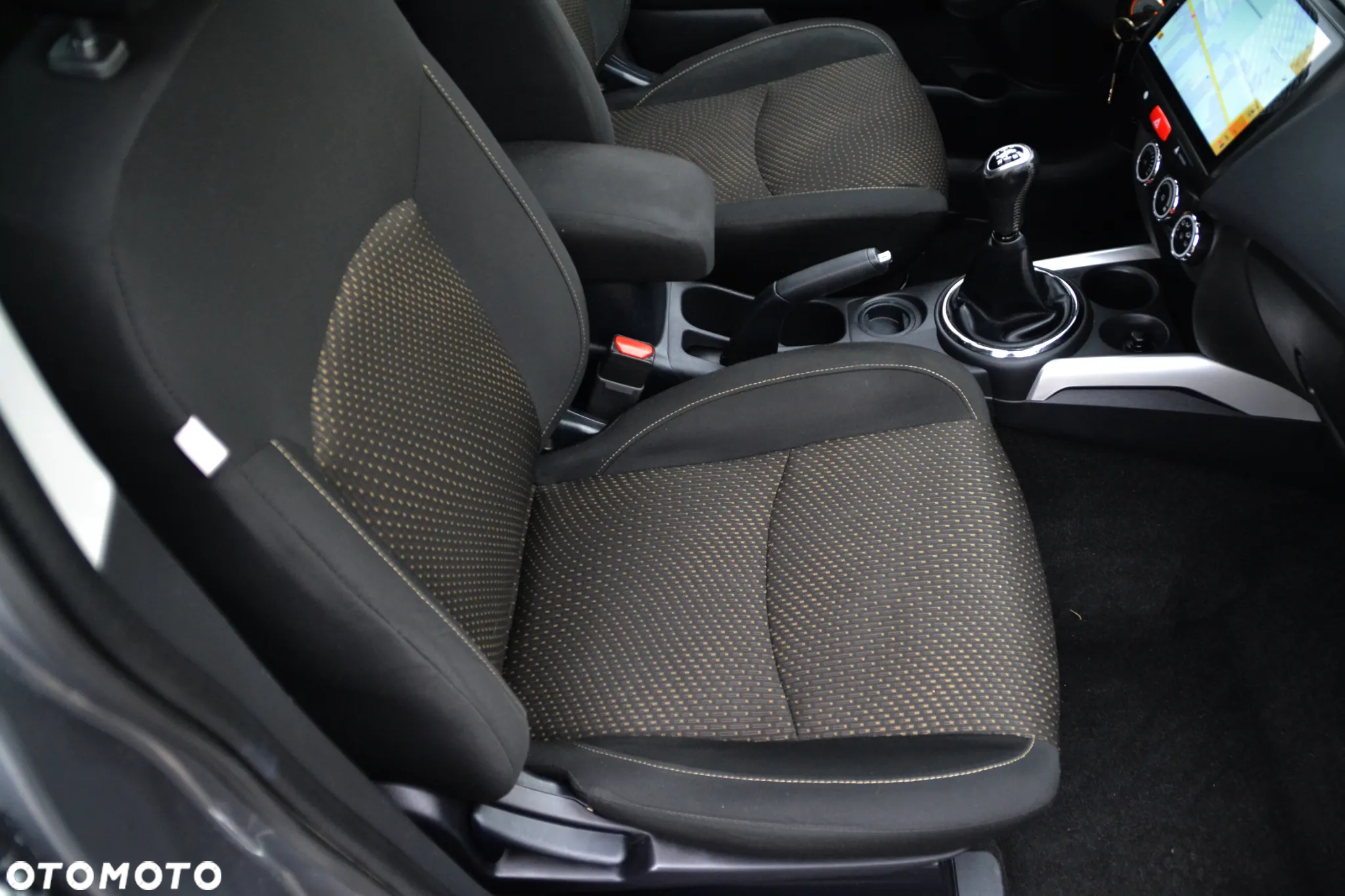 Mitsubishi ASX 1.6 2WD Comfort Edition - 26