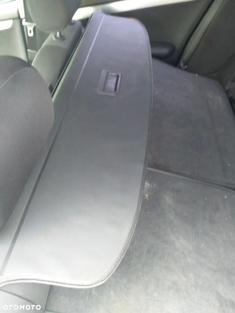 Auto na części - Audi A4 B7 Avant diesel Silnik Skrzynia Drzwi Maska Klapa Błotnik Zderzak Lampa Szyba Klamka Lusterko Deska Kokpit - 9