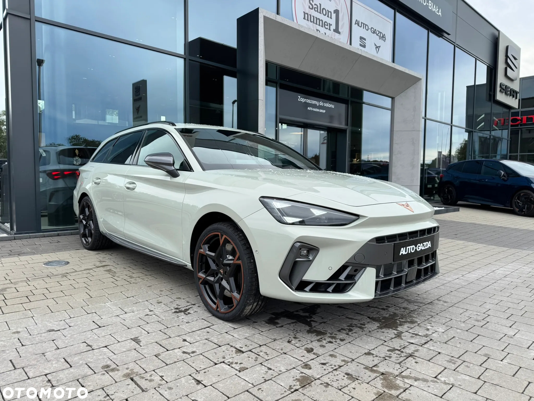 Cupra Leon Sportstourer - 2