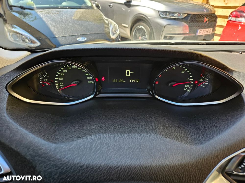 Peugeot 308 BlueHDi 120 Stop & Start Allure - 21