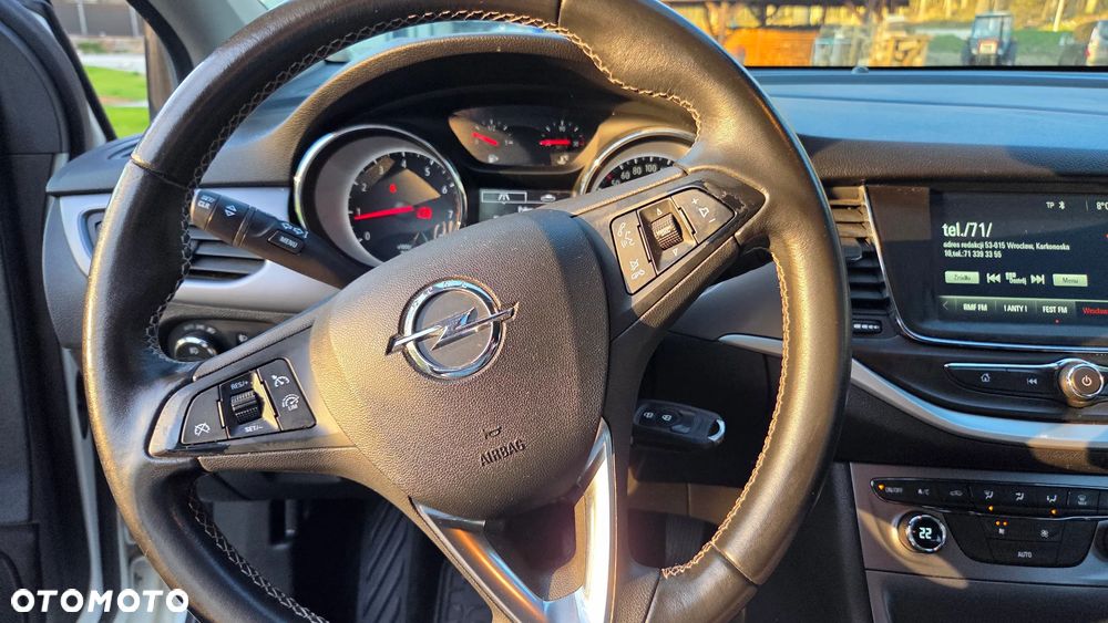 Opel Astra 1.4 T 120 Lat - 13