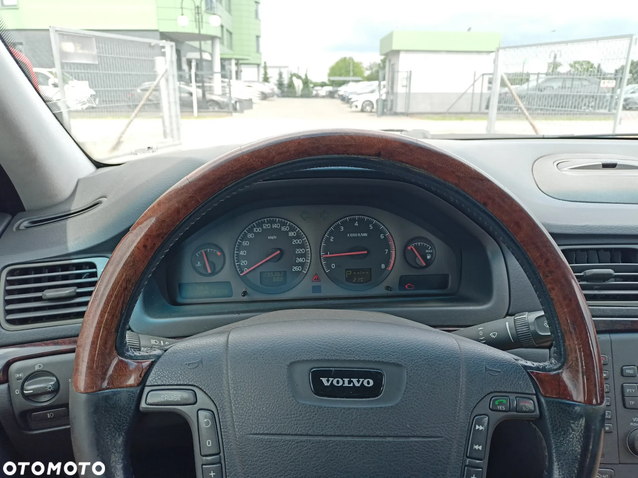 Volvo S80 2.8 T-6 - 10