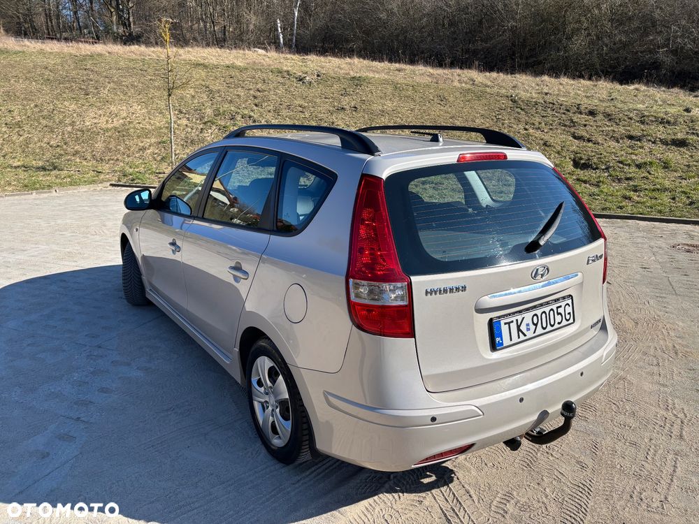 Hyundai i30 1.6 CRDi Premium - 5