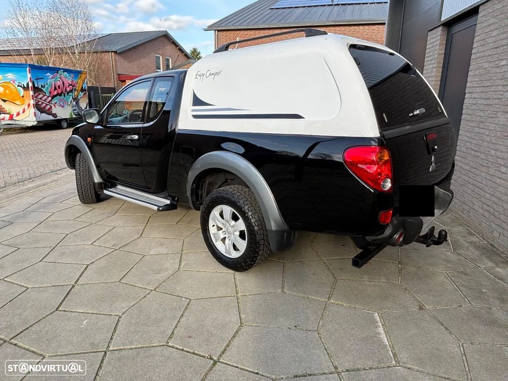 Mitsubishi L200 2.5 DI-D Club Intense 4WD - 15