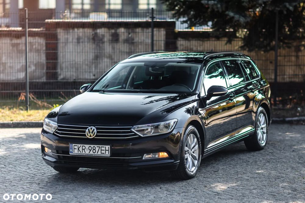Volkswagen Passat Variant 2.0 TDI SCR DSG - 6