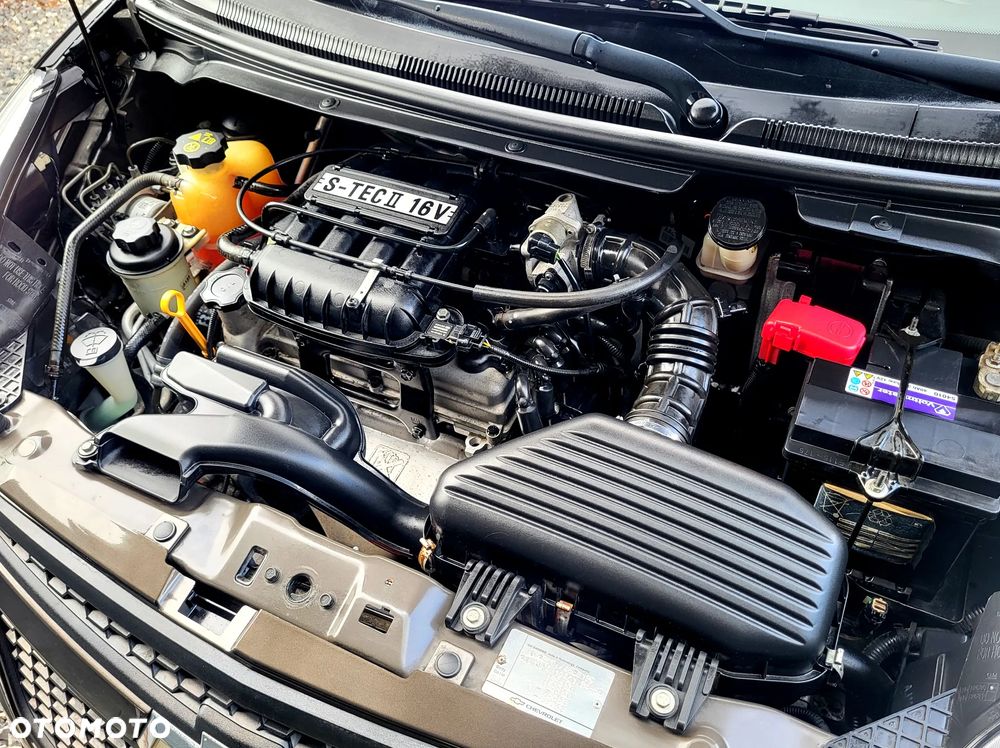 Chevrolet Spark 1.0 Base+ - 9