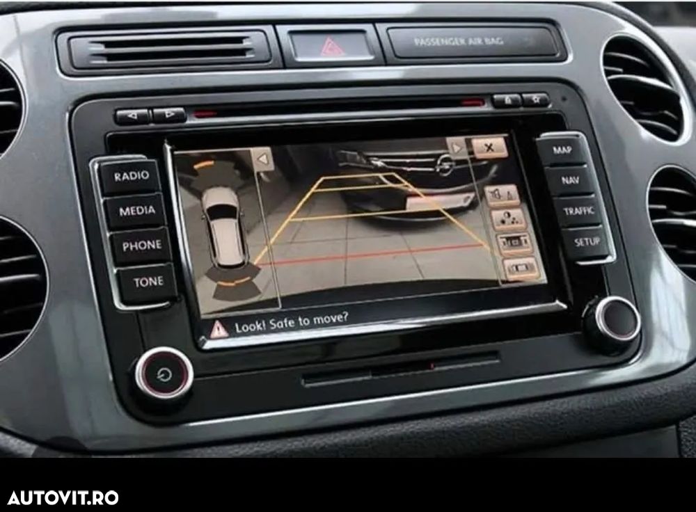 Volkswagen Tiguan - 5